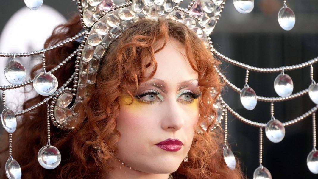 Chappell Roan Removes Brigitte Bardot Tribute, Citing Controversies Chappell Roan Removes Brigitte Bardot Tribute, Citing Controversies