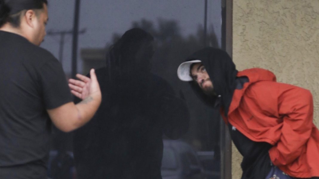 Fans Help Tylor Chase Weather the Cold And the Rain on Christmas Eve, On Video