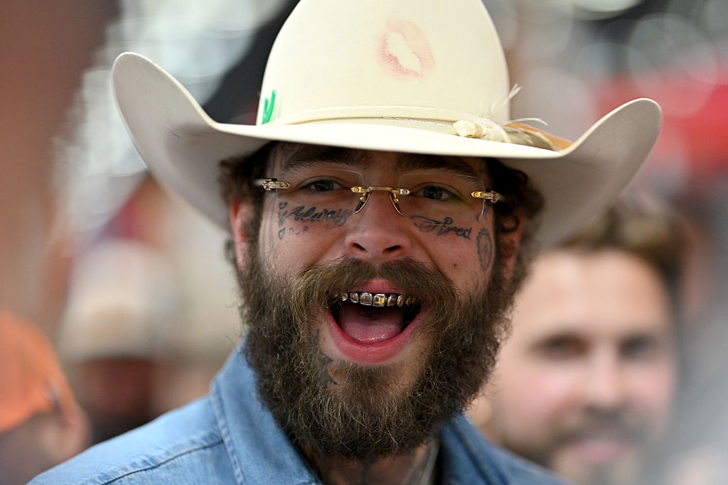 Post Malone Livestreams Painful Failed Backflip Stereogum home