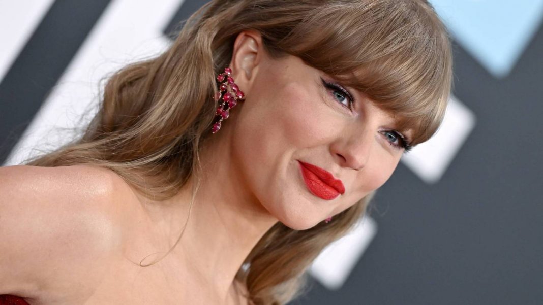 Taylor Swift Continues Holiday Donations in Nashville and Kansas City