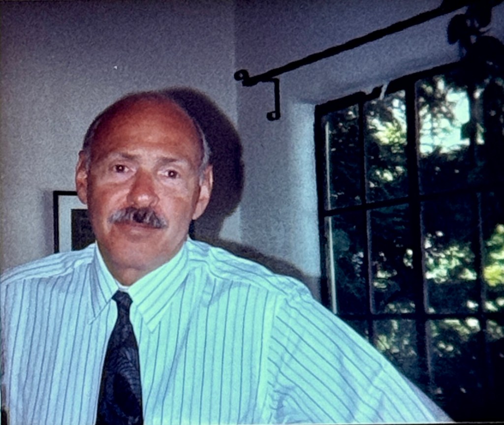 Artforum Founding Editor Dies at 96