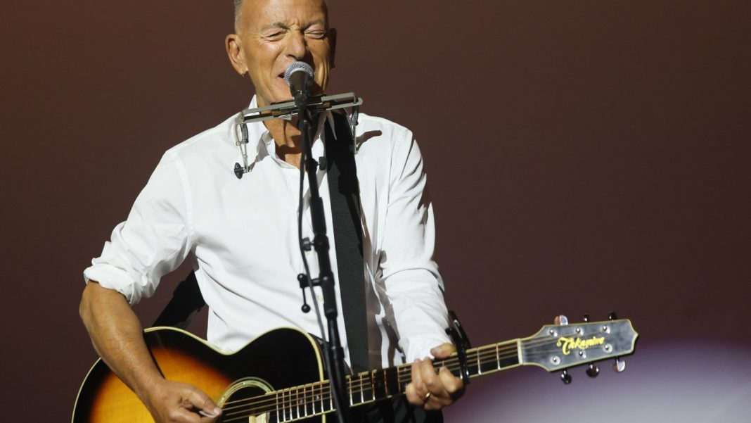 Bruce Springsteen Responds to Minneapolis Killings With Protest Song