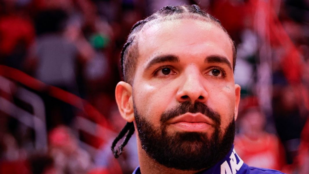 Drake Accused of RICO Gambling and Stream-Boosting Scheme in New Drake Accused of RICO Gambling and Stream-Boosting Scheme in New Lawsuit