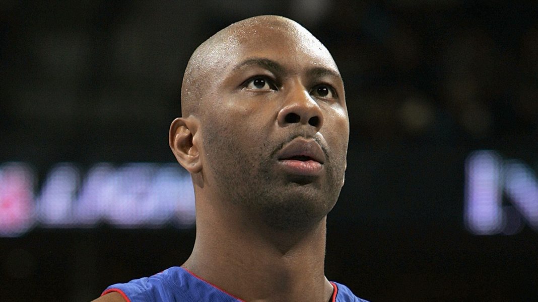 Elden Campbell Was Wearing Partially Unzipped Life Vest at Time of Drowning