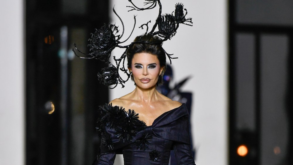 Germanier Spring 2026 Haute Couture Runway, Fashion Show & Collection Review