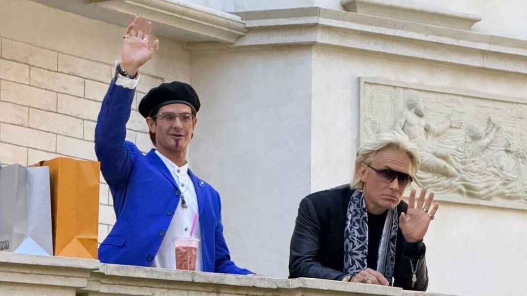 Jude Law and Andrew Garfield First Look in Siegfried & Roy Costumes