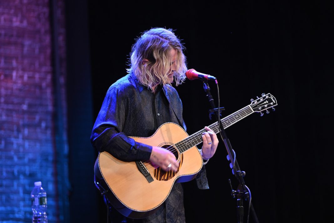 Judge Rejects Royel Otis Member’s Attempt To Unmask Redditors