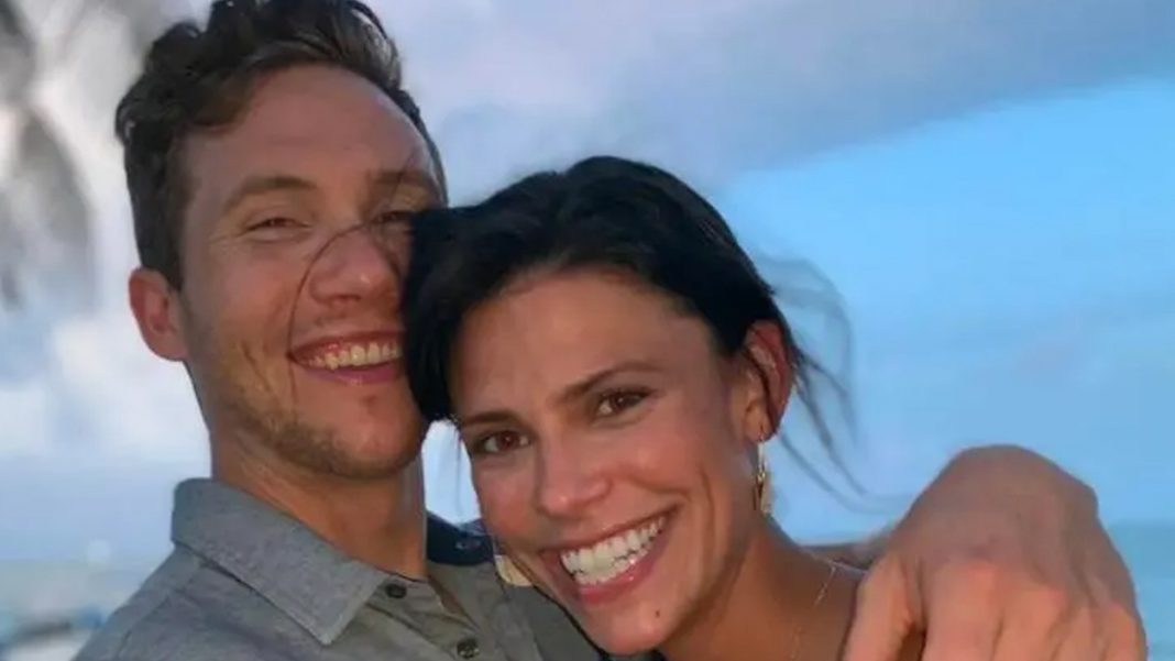 Police Release Video of Person of Interest in Murders of Dentist and His Wife