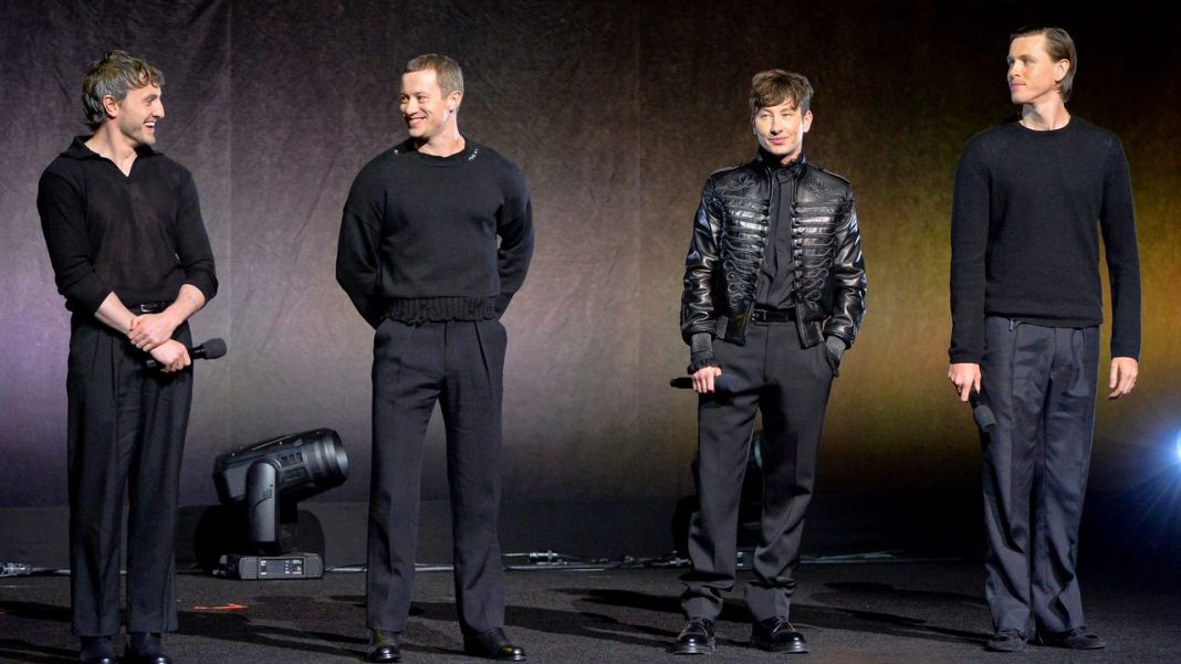 See Paul Mescal, Barry Keoghan, and More in First Look See Paul Mescal, Barry Keoghan, and More in First Look at Sam Mendes’ Beatles Biopics