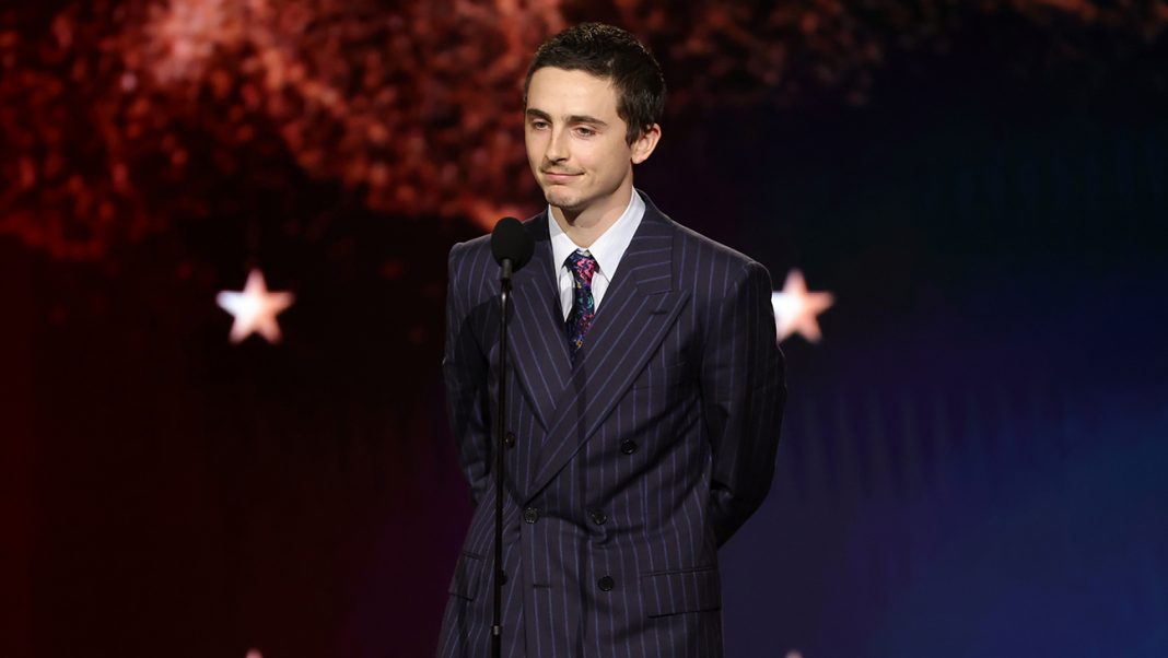 Timothee Chalamet Wins Critics Choice Award, Thanks Kylie Jenner