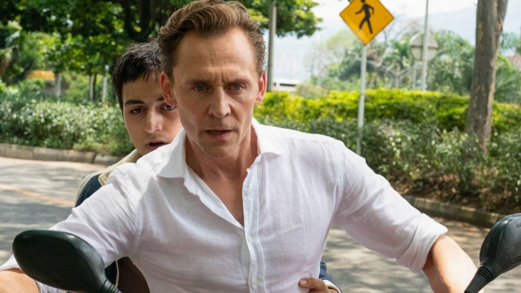 Tom Hiddleston's Spy Thriller Just Leveled the Playing Field Between Tom Hiddleston's Spy Thriller Just Leveled the Playing Field Between Its 2 Most Powerful Characters