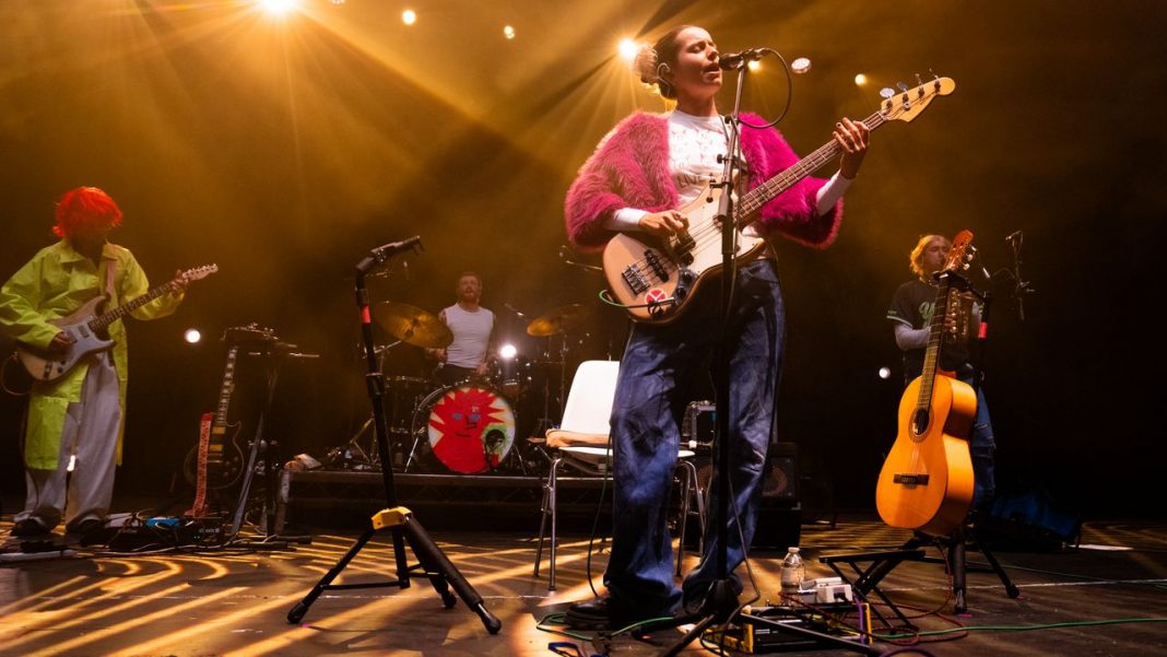 Black Country, New Road to Tour North America