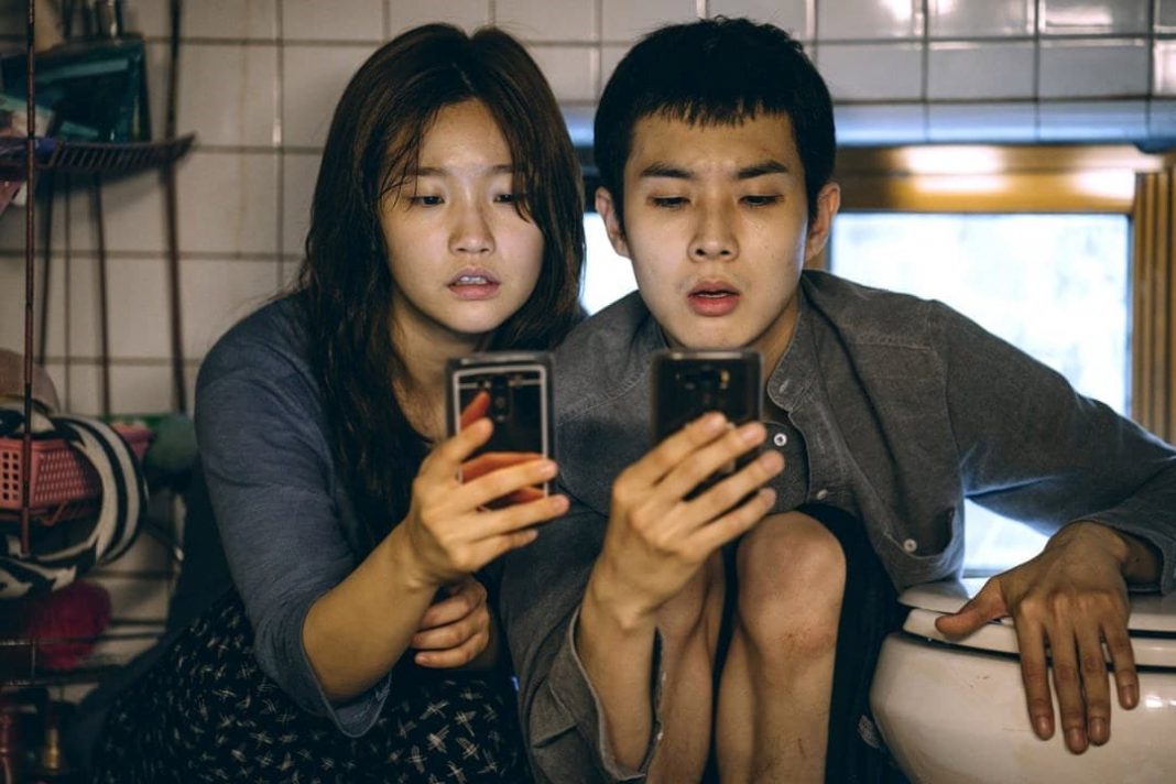 Experts unpack the under-16 social media ban