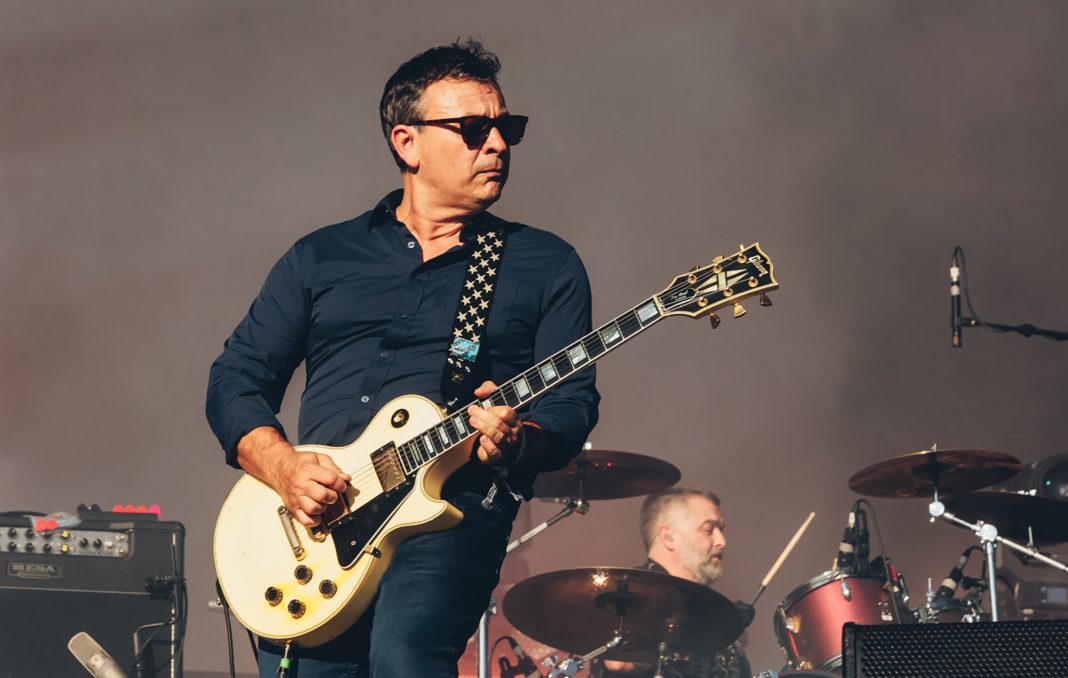Hear Manic Street Preachers rehearsing The Cure’s ‘Close To Me’ ahead of Robert Smith’s TCT Royal Albert Hall gigs