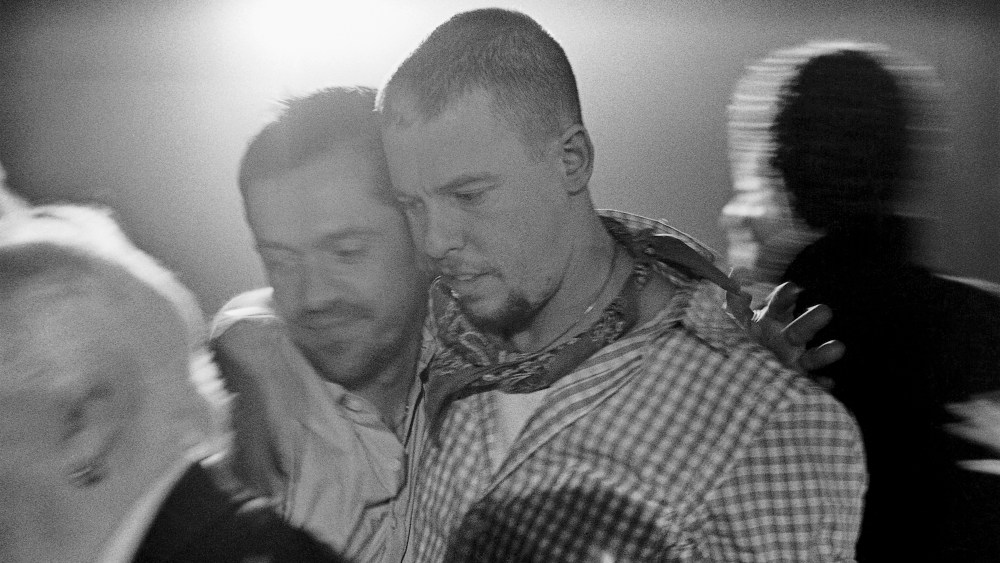 Lee Alexander McQueen with his friend and collaborator Shaun Leane.
