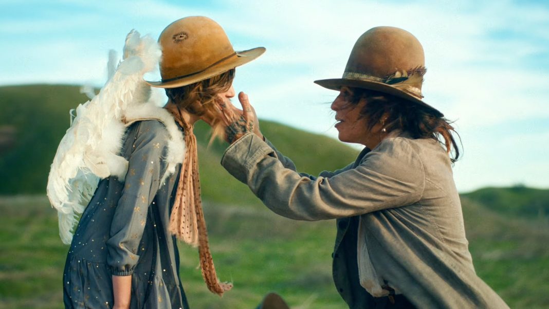 Linda Perry Returns With Reimagined ‘Beautiful,’ New Solo Album