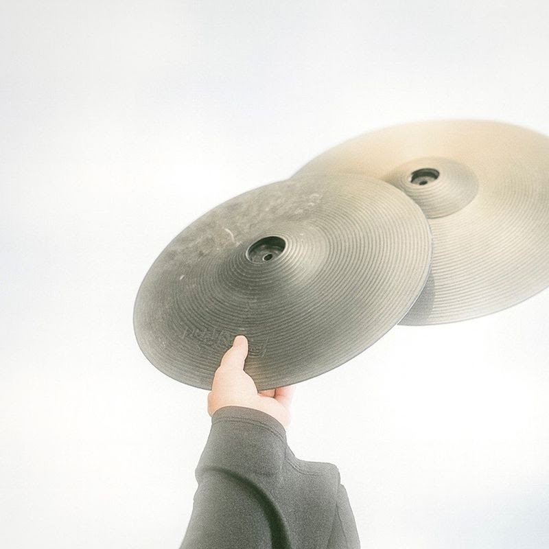 Molina Shares New Song “Golden Brown Sugar”: Listen