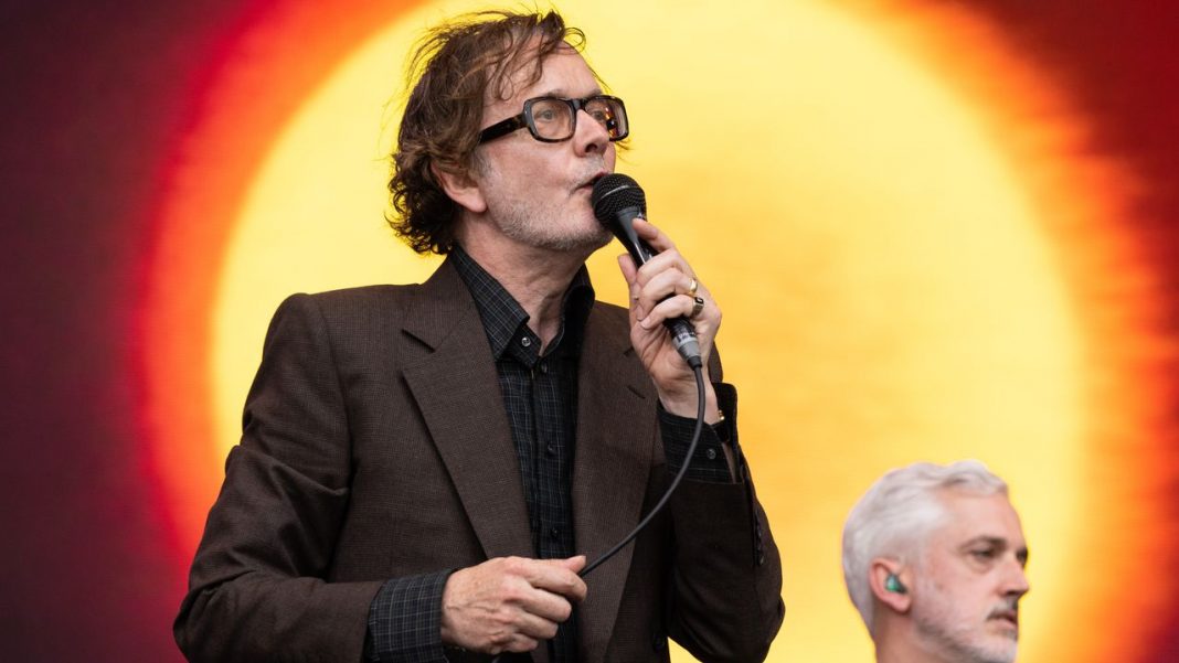 Pulp Share New Song “Begging for Change” Pulp Share New Song “Begging for Change”