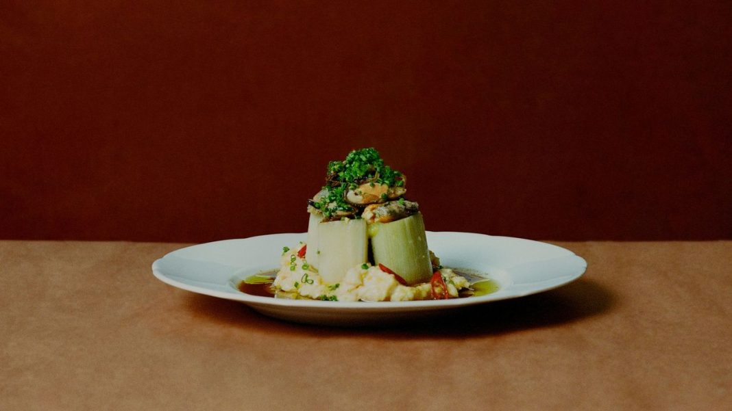 Restaurant Review: Bistrot Ha | The New Yorker