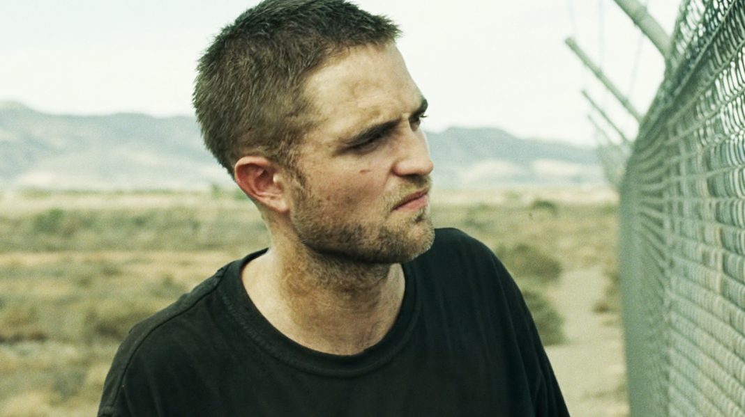 Robert Pattinson's Underseen Dystopian Western Is A Hidden Gem Streaming On Netflix