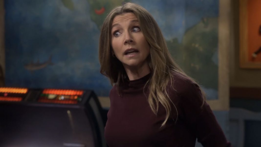 Roseanne Vet Sarah Chalke’ Story About Getting Publicly Trolled In High School Has A Surprisingly Heartwarming Ending