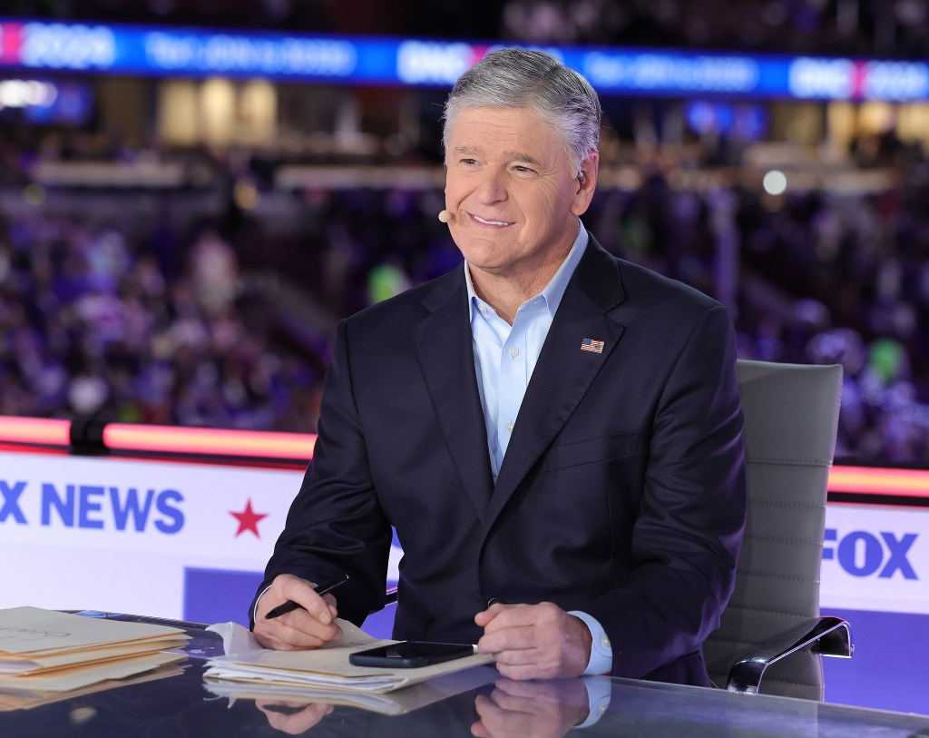 Sean Hannity To Start Twice-Weekly Fox News Media Podcast Sean Hannity To Start Twice-Weekly Fox News Media Podcast