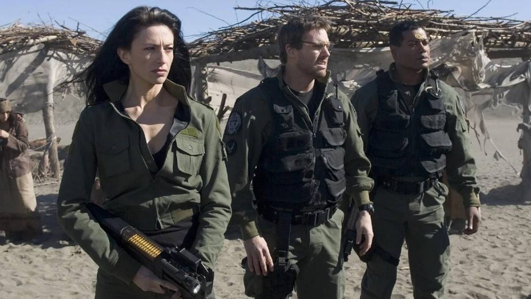 This $6M TV Pilot Accidentally Created a Sci-Fi Franchise That Lasted Nearly 30 Years