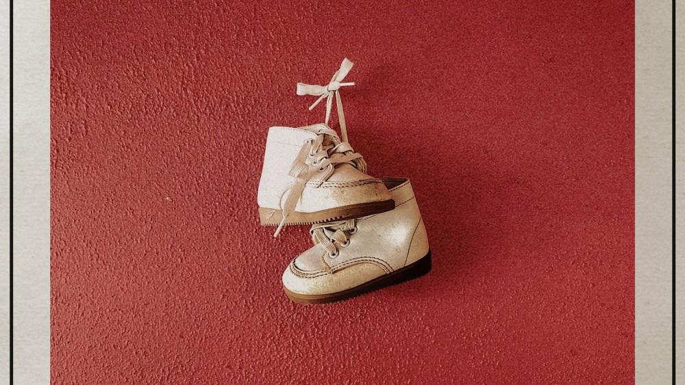 Watch 'Dead Grandma,' The 80-Second Horror Film Getting Big Praise Watch 'Dead Grandma,' The 80-Second Horror Film Getting Big Praise