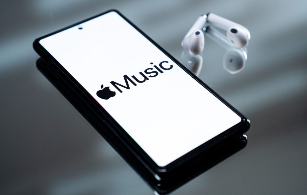 Apple Music will know let you know if you're listening to music made with AI