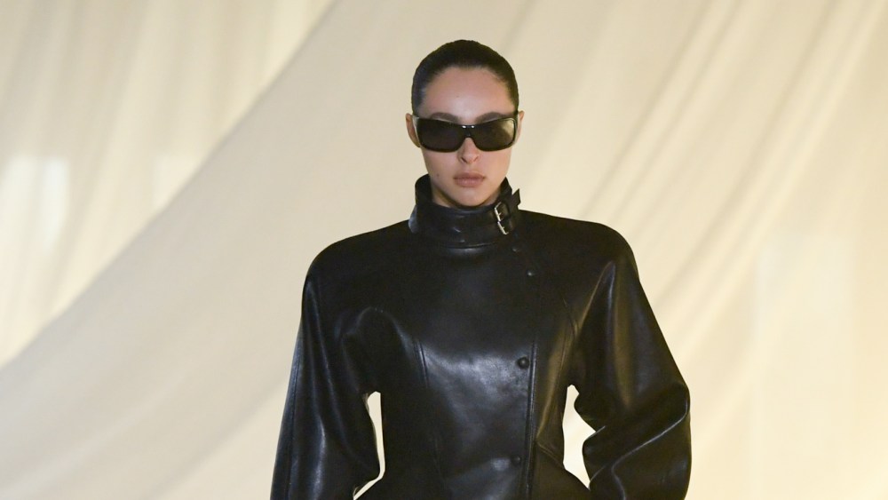 Balmain Women’s Fall 2026 Ready-to-Wear Runway, Fashion Show & Collection Review