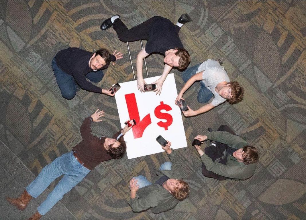 Dutch Interior Share New Single 