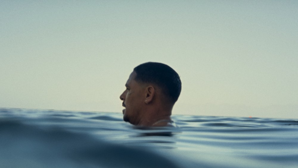 'The Heart Is a Muscle' Director on Moving From 'Trauma' to 'Healing'