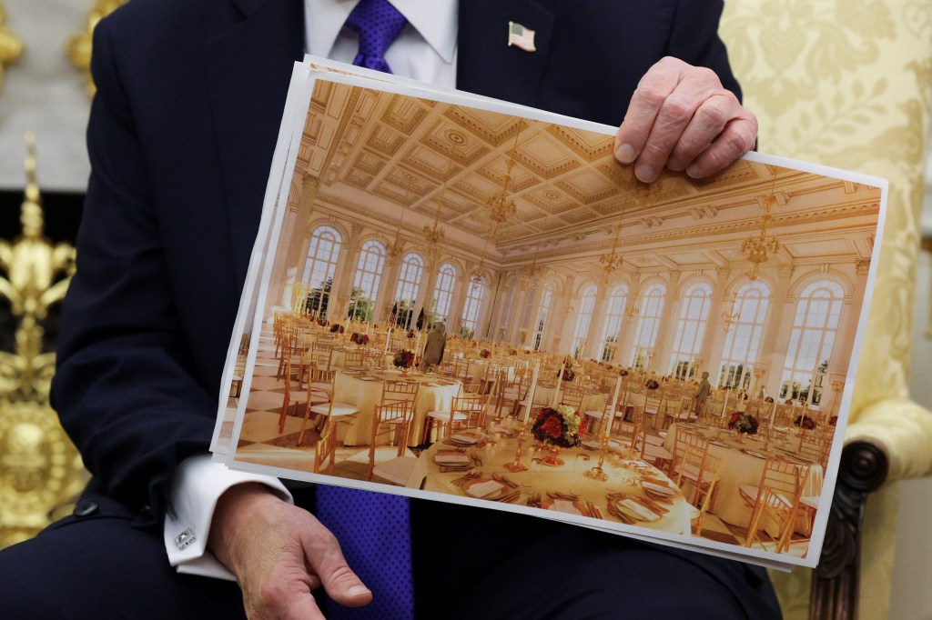 Trump’s White House Ballroom Proposal Faces Preservation Concerns Ahead of Federal Vote