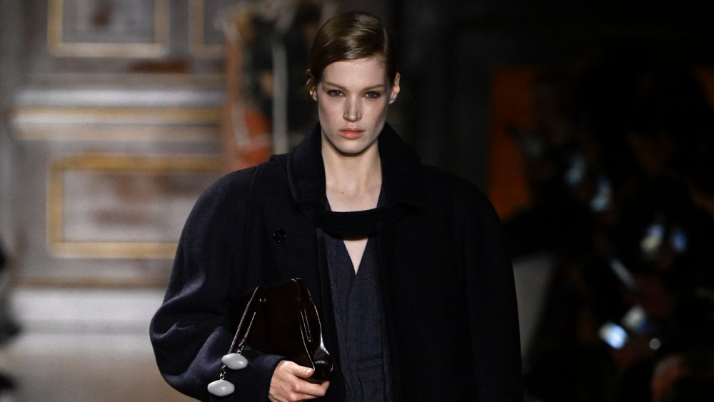 Victoria Beckham Fall 2026 Runway, Fashion Show & Collection Review